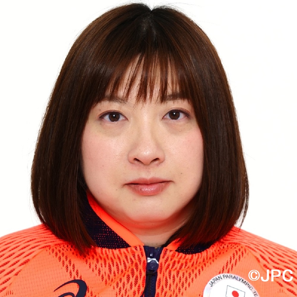 岡崎　愛子選手