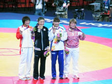 伊調選手表彰式の様子（右）