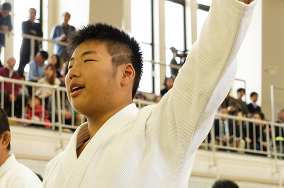 野中生萌選手の写真