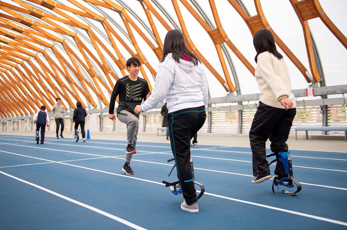 Prosthetic leg running class experience