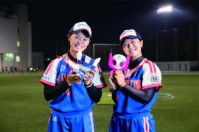 中山選手と長谷川選手の写真