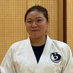 衣川暁