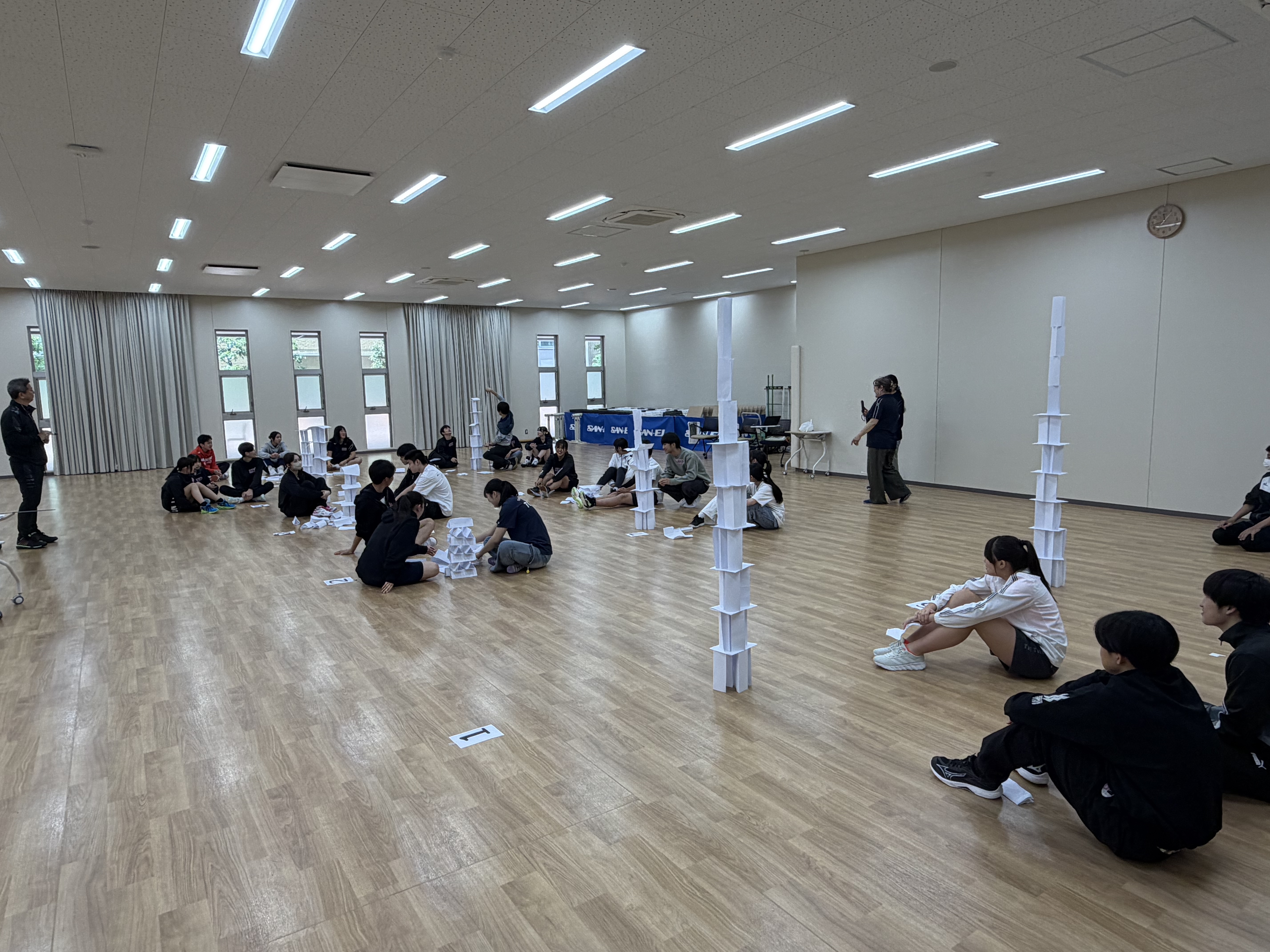 完成したペーパータワー